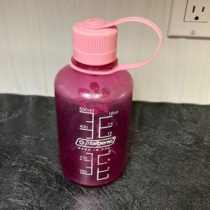🎉3 for $15- Nalgene water bottle
